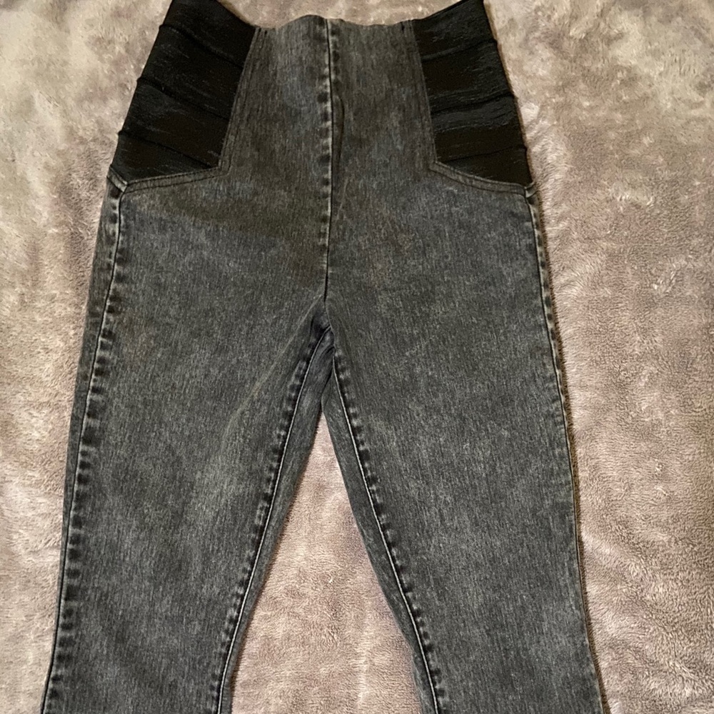 Bebe pants